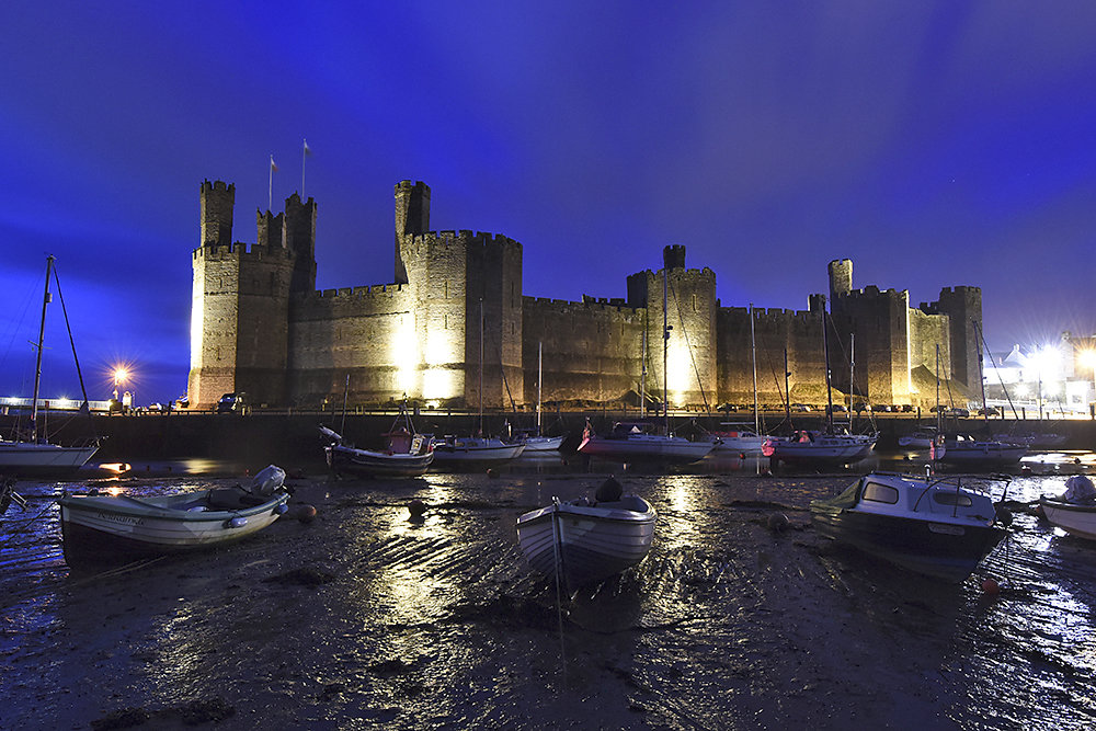 Caernarfon-Castle.jpg