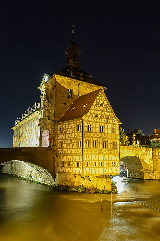 Bamberg-bei-Nacht.jpg